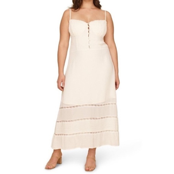 Reformation Dresses & Skirts - Reformation Harvest White Midi Dress with Lace Detail